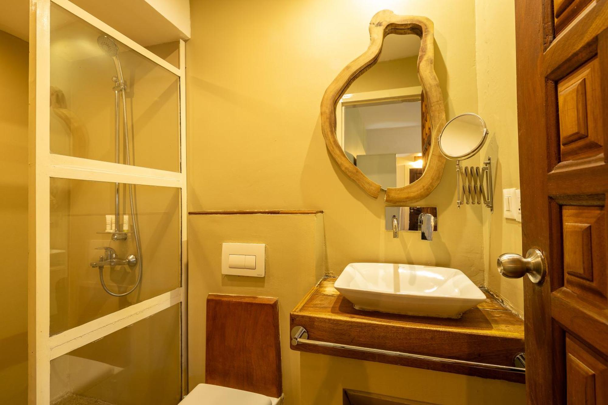 Olma Colonial Suites อักกรา ภายนอก รูปภาพ